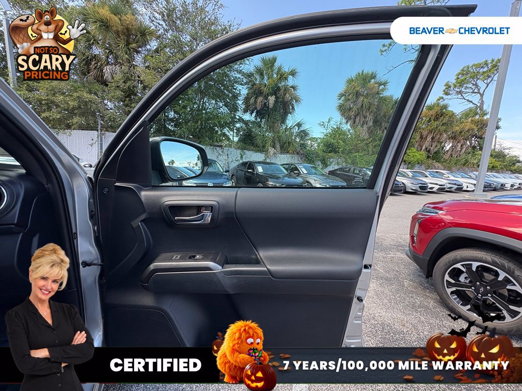 Used 2020 Toyota Tacoma TRD Sport w/ Technology Package AWD/4WD image 31