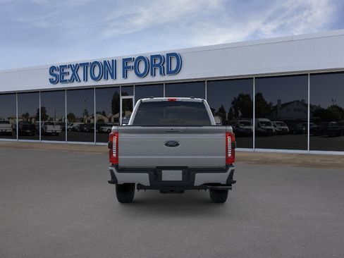 New 2026 Ford F250 4x4 Crew Cab Super Duty image 5