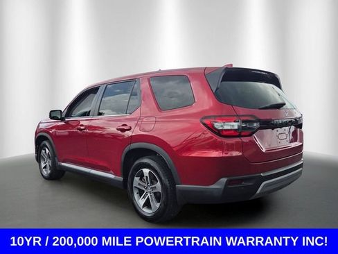 Used 2025 Honda Pilot EX-L image 3