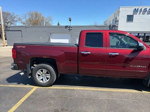 Used 2017 Chevrolet Silverado 1500 LT w/ All Star Edition image 3