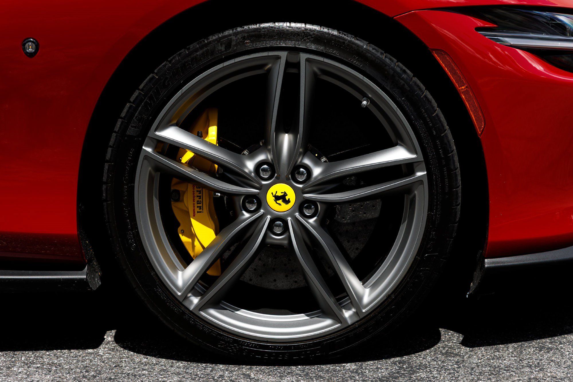 Used 2023 Ferrari Roma RWD image 20
