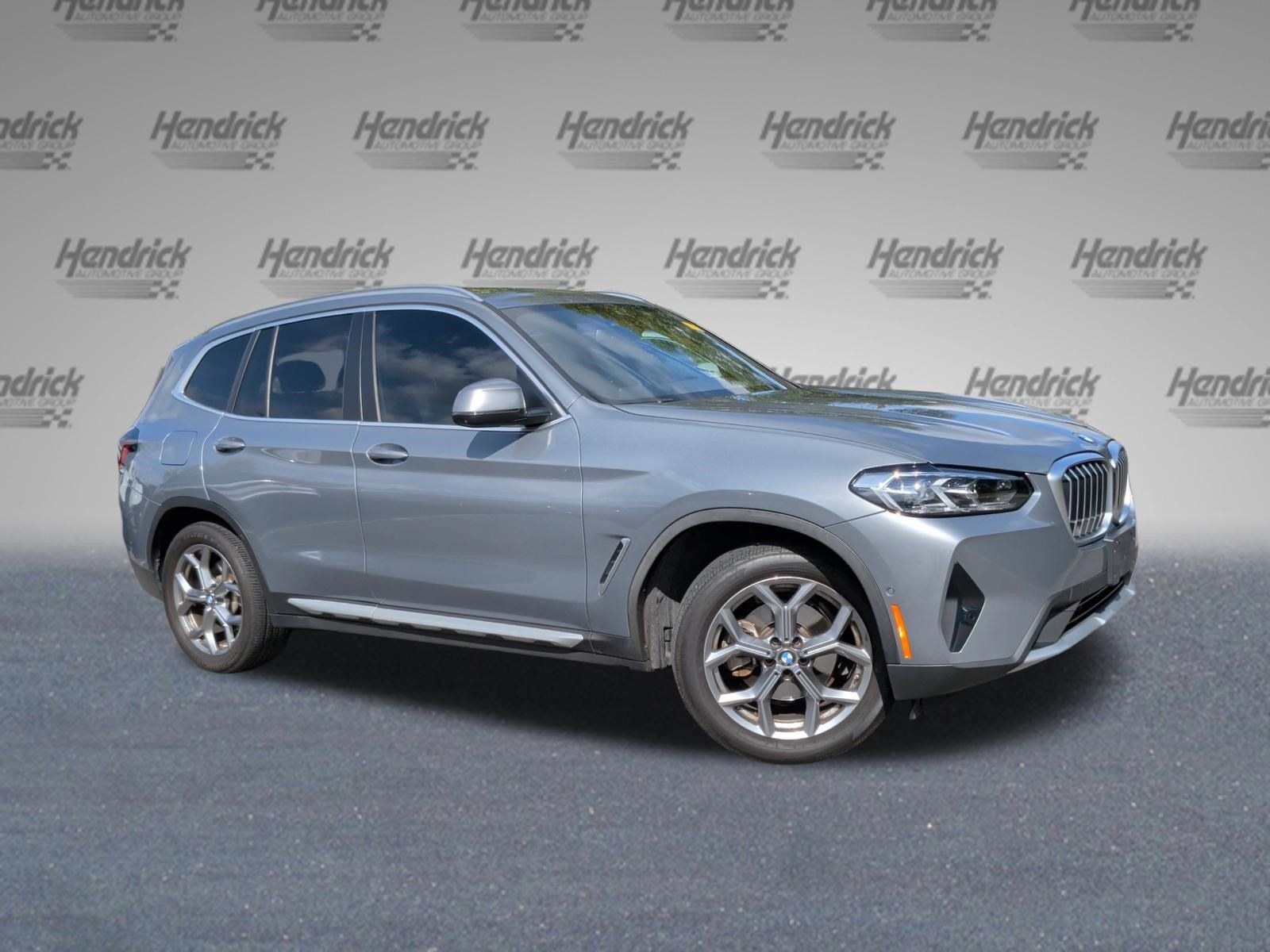 Used 2024 BMW X3 sDrive30i w/ Premium Package RWD image 2