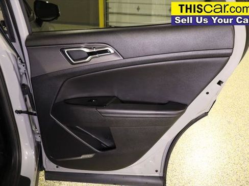 Used 2024 Kia Sportage SX image 30