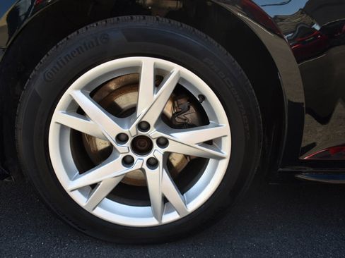 Used 2018 Audi A4 2.0T Ultra Premium w/ Convenience Package image 17