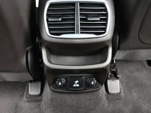 Used 2019 Hyundai Santa Fe AWD image 24