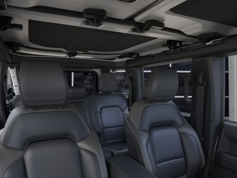 New 2026 Ford Bronco Outer Banks AWD/4WD image 12