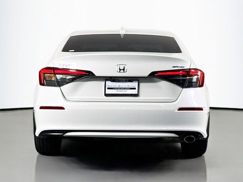 Used 2025 Honda Civic Sport image 4