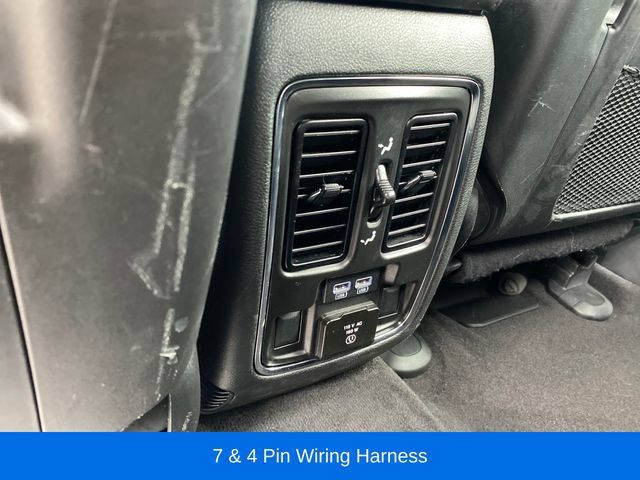 Used 2022 Jeep Grand Cherokee Limited w/ Technology Group AWD/4WD image 20