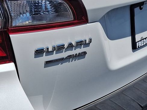 Used 2019 Subaru Outback 2.5i Touring AWD/4WD image 34