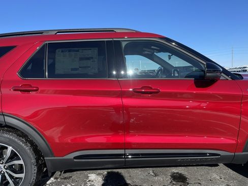New 2026 Ford Explorer ST-Line image 33