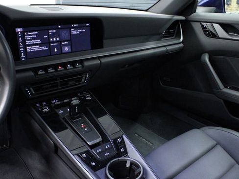 Certified 2020 Porsche 911 Carrera 4S image 25