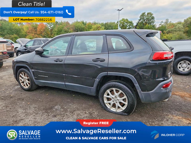 Used 2014 Jeep Cherokee Sport AWD/4WD image 3