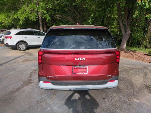 New 2026 Kia Carnival LXS image 6