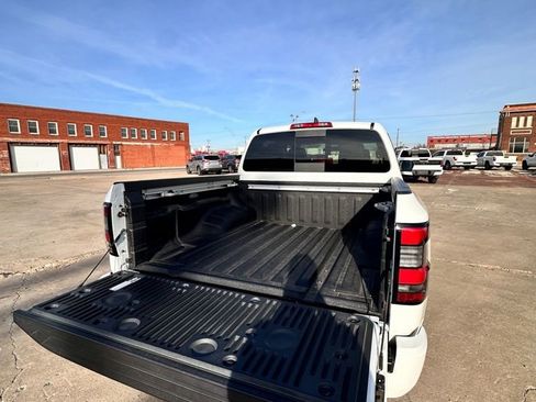 Certified 2024 Nissan Frontier PRO-4X w/ Pro Premium Package image 13