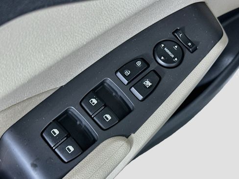 Used 2018 Hyundai Accent SE FWD image 15