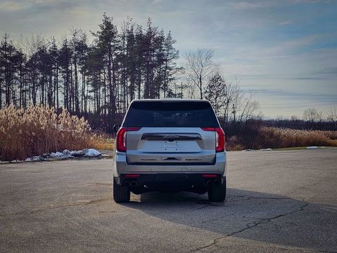 Certified 2023 GMC Yukon Denali Ultimate image 5