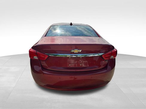 Used 2014 Chevrolet Impala LT w/ Convenience Package FWD image 8