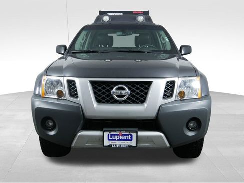 Used 2015 Nissan Xterra PRO-4X w/ Pro-4x Leather Package image 3