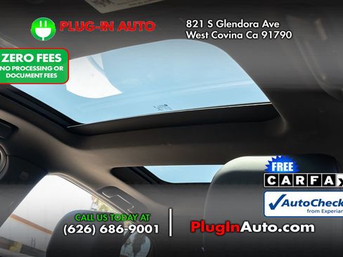 Used 2022 Cadillac CT5 V RWD image 3