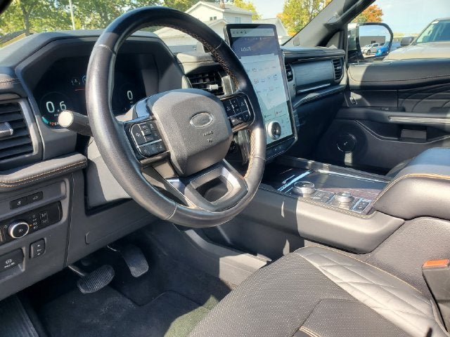 Certified 2024 Ford Expedition Platinum AWD/4WD image 12