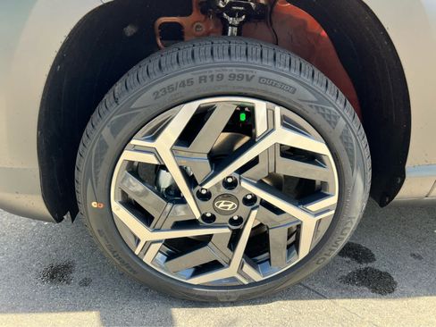 New 2026 Hyundai Kona SEL Premium image 13