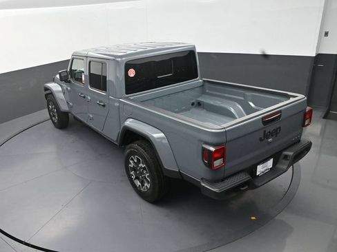 New 2026 Jeep Gladiator Sport AWD/4WD image 15