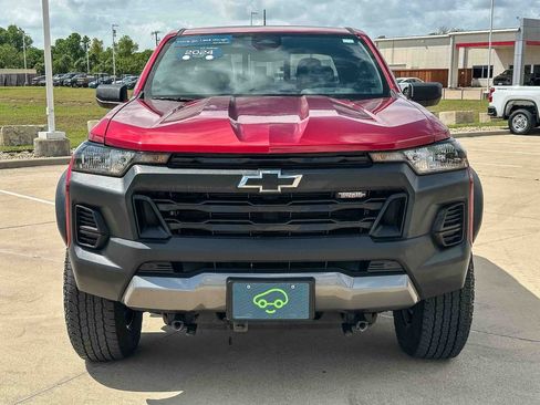 Certified 2024 Chevrolet Colorado Trail Boss w/ Advanced Trailering Package image 8