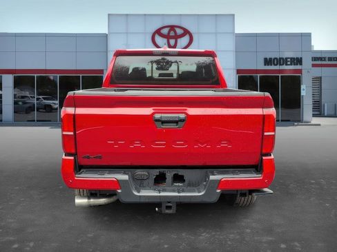 New 2025 Toyota Tacoma TRD Sport image 5