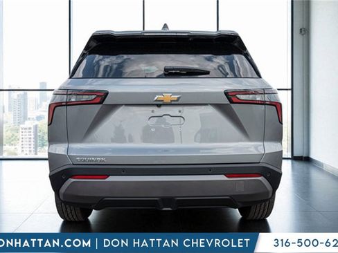 New 2026 Chevrolet Equinox LT image 32