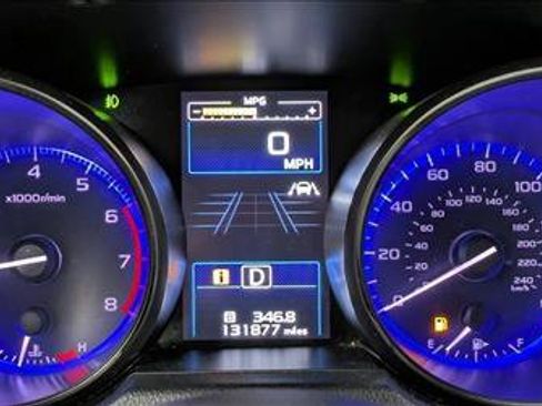 Used 2018 Subaru Outback 2.5i Limited AWD/4WD image 11