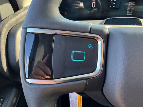 New 2025 Ford Expedition Active image 16