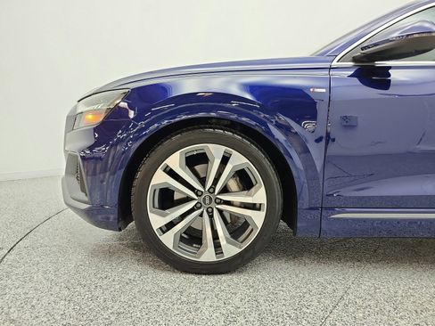 Used 2022 Audi Q8 Prestige AWD/4WD image 21