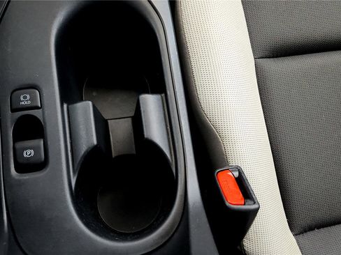 Used 2024 Toyota Corolla LE image 33