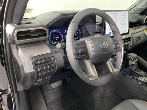 New 2025 Toyota Tacoma Trailhunter image 10