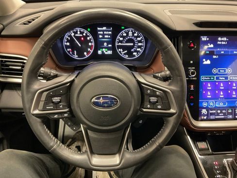 Used 2022 Subaru Outback Touring image 13