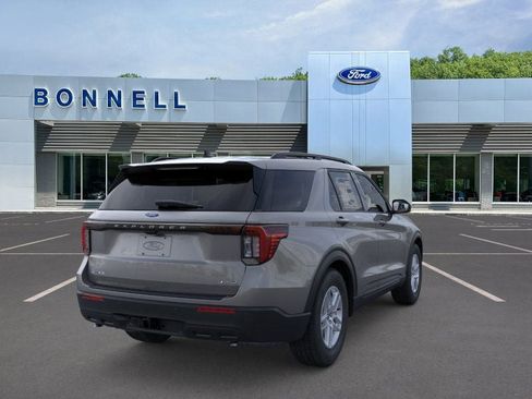 New 2026 Ford Explorer Active image 8
