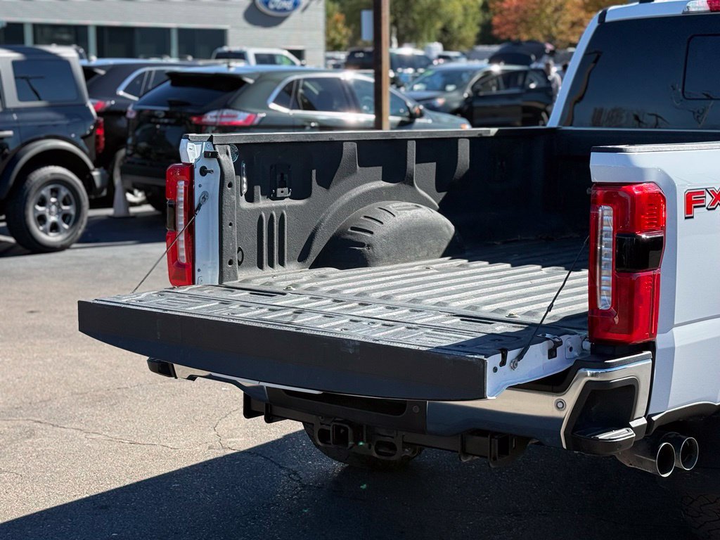 Used 2024 Ford F350 Lariat w/ Chrome Package AWD/4WD image 42