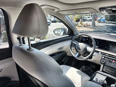 Used 2025 Hyundai Tucson SEL image 17