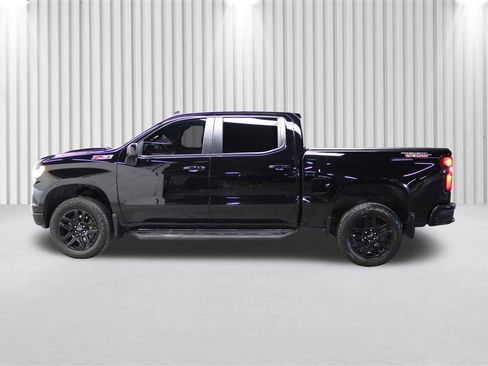 Used 2025 Chevrolet Silverado 1500 LT Trail Boss w/ Convenience Package II image 7