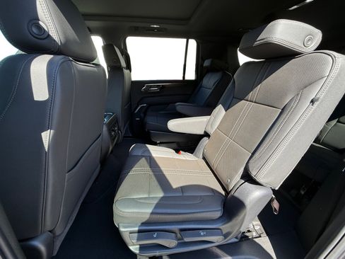 New 2025 Chevrolet Suburban High Country w/ Sun And Tow Package image 16