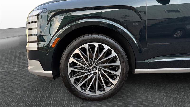 Used 2026 Hyundai Palisade Calligraphy AWD/4WD image 9