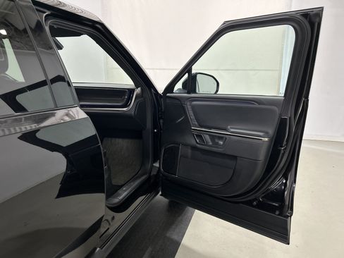 Used 2024 Rivian R1T Adventure Dual AWD/4WD image 18