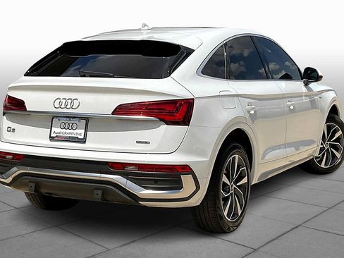 Used 2021 Audi Q5 2.0T Premium w/ Convenience Package image 11