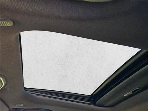 New 2025 Jeep Grand Cherokee Laredo X image 16