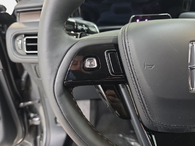New 2027 Lincoln Aviator Reserve AWD/4WD image 14