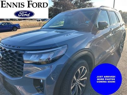 New 2026 Ford Explorer ST-Line w/ Premium Package