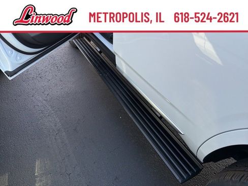 New 2026 GMC Yukon Denali w/ Sun & Power Step Package image 20