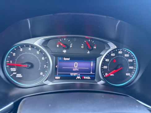 Used 2021 Chevrolet Equinox LT AWD/4WD image 14