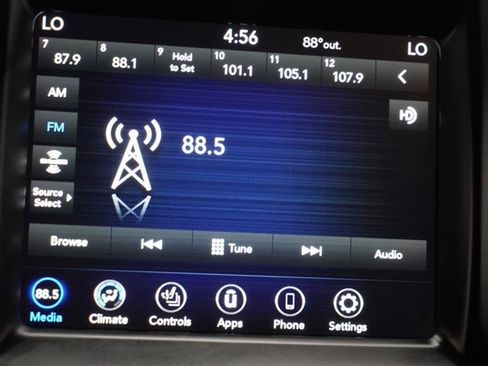 Used 2019 Chrysler 300 S RWD image 14