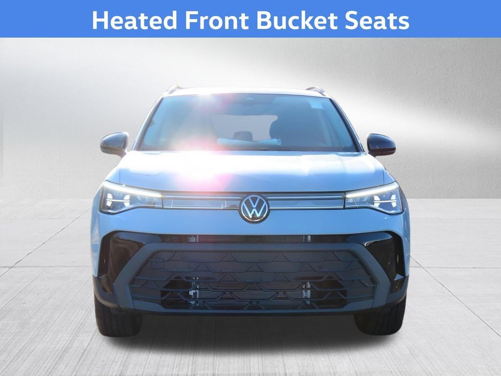 New 2025 Volkswagen Taos SE AWD/4WD image 10